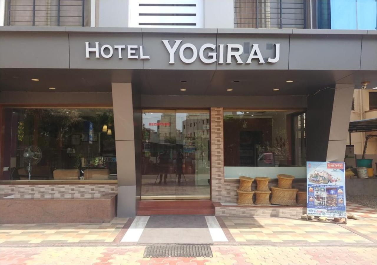 Hotel Yogiraj Shirdi Eksteriør bilde