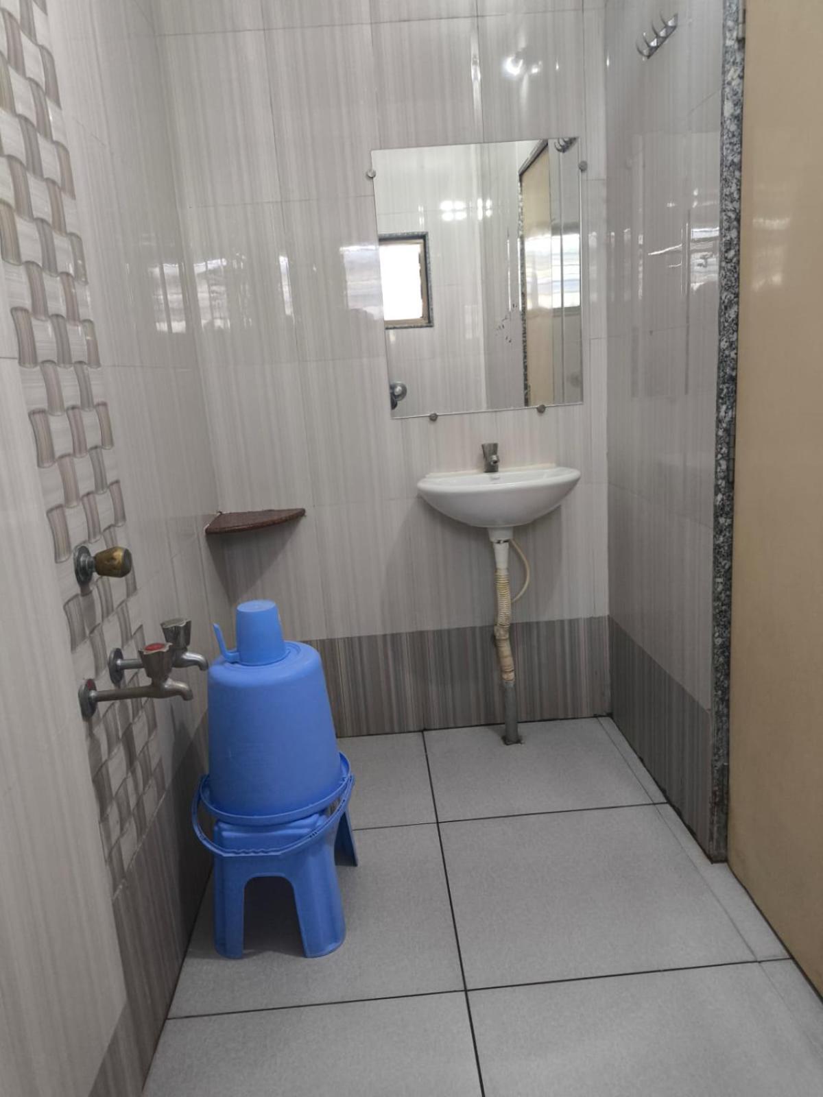 Hotel Yogiraj Shirdi Eksteriør bilde